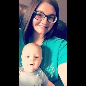 Meet your Posher, Kayla